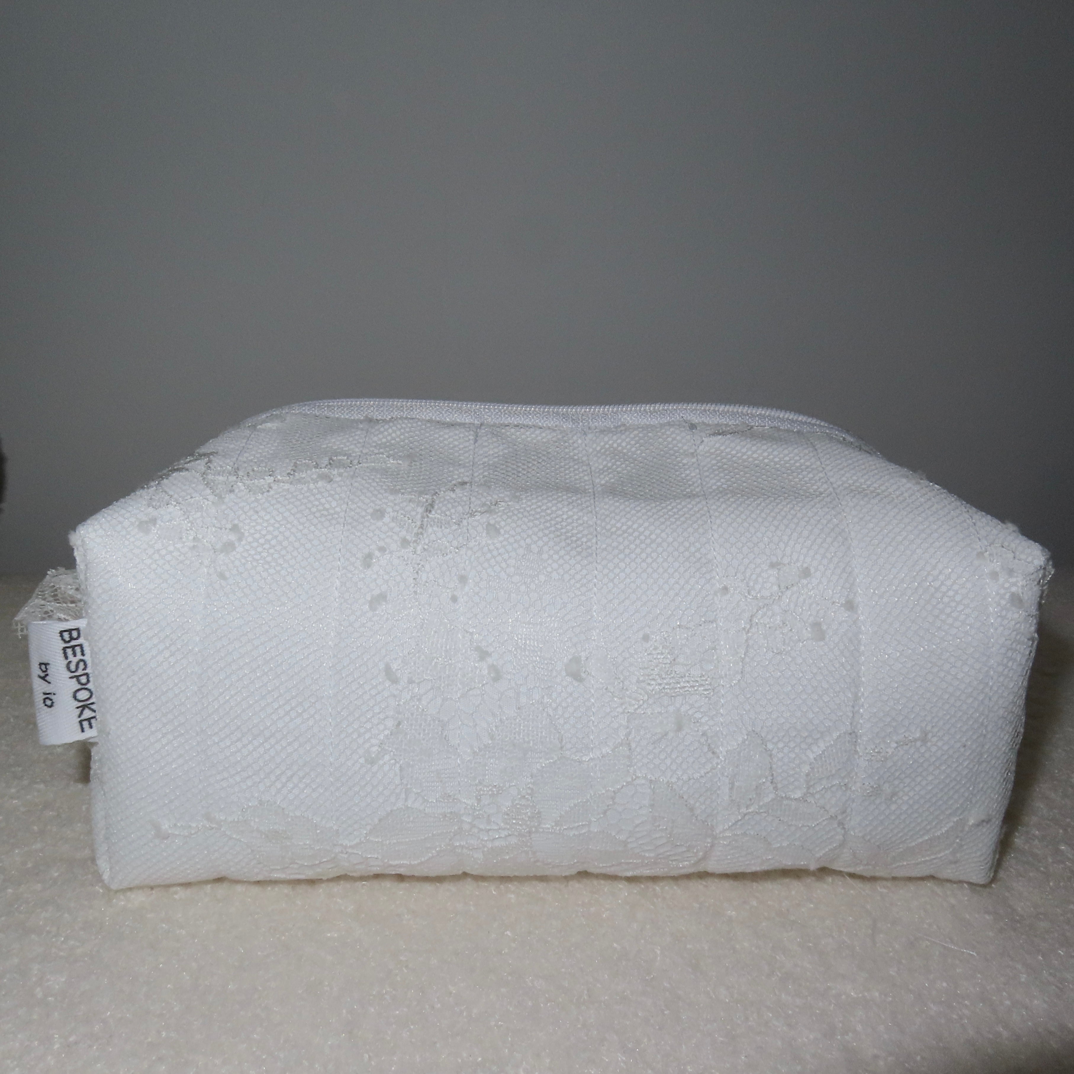 White Lace Boxy Medium
