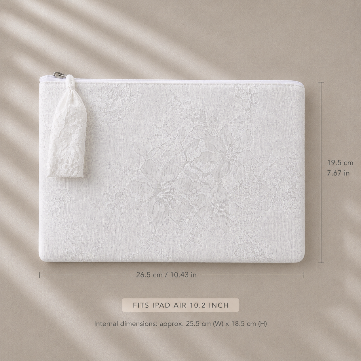 Flat White Lace Pouch Medium