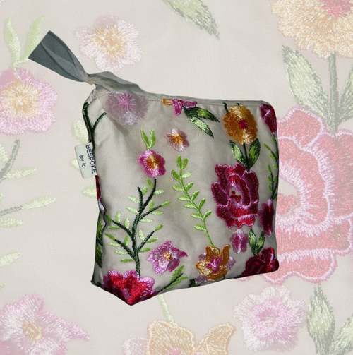 Bloom Lace Pouch Small